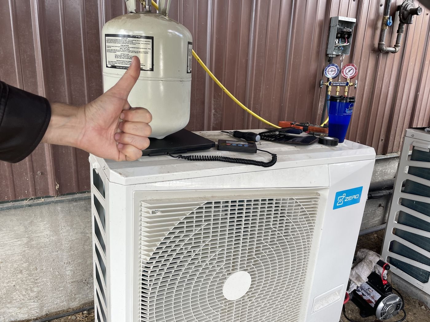 Heat pump refrigerant charge — Adam & Sam Brothers Repair